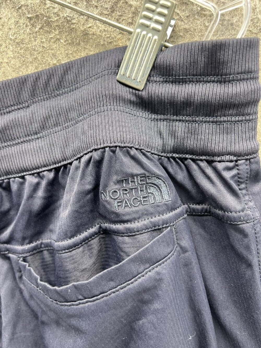The North Face Pants Womens Medium Gray Capri Hiking Aphrodite Pockets - Picture 13 of 13
